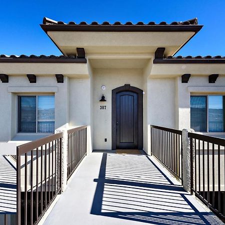 W307 Third Floor 3-Bedroom Pool View St. George Exterior foto