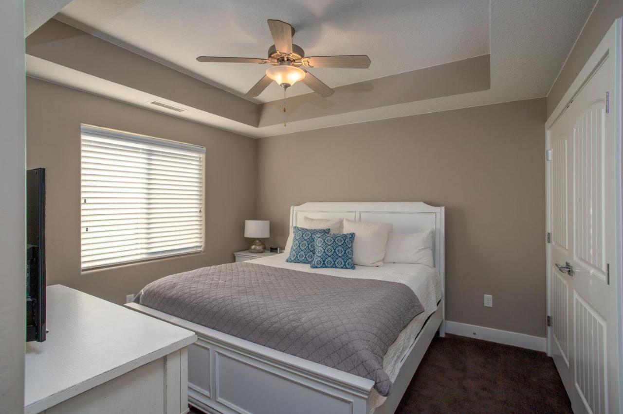 W307 Third Floor 3-Bedroom Pool View St. George Exterior foto